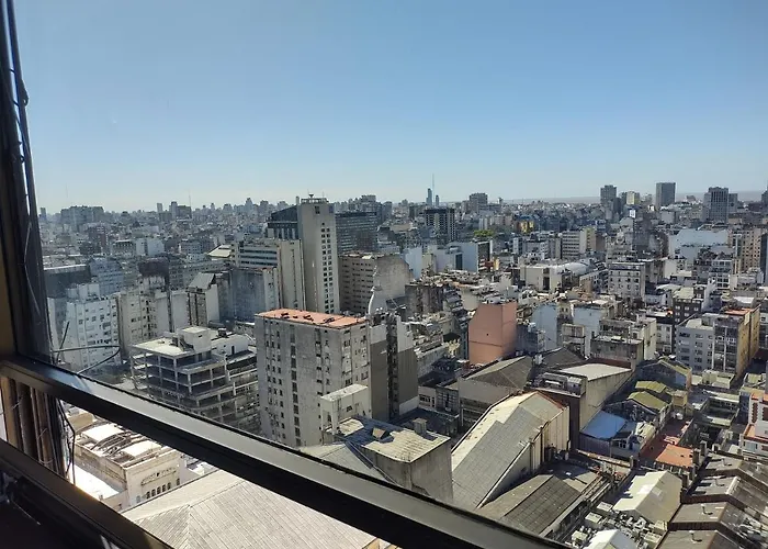 Calle Corrientes, Mirada Al Rio!